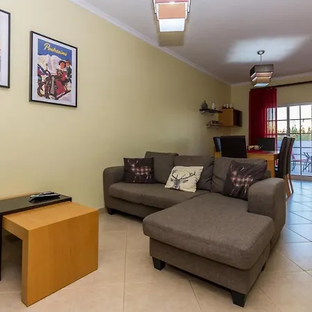 Engiadina By Algarvemanta Holiday home *
